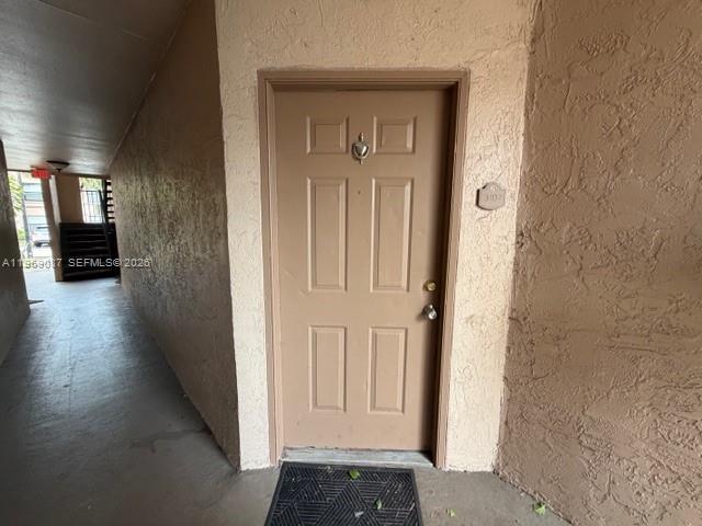 Building Photo - 2826 S University Dr