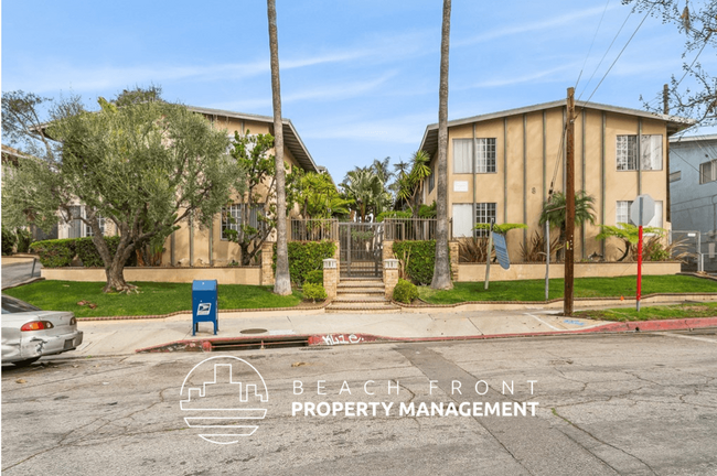 Foto del edificio - 839-845 Glenway Dr.