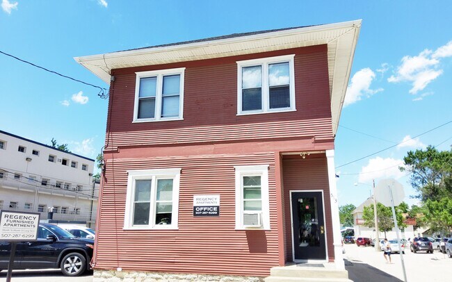 Building Photo - 513 2nd St NW