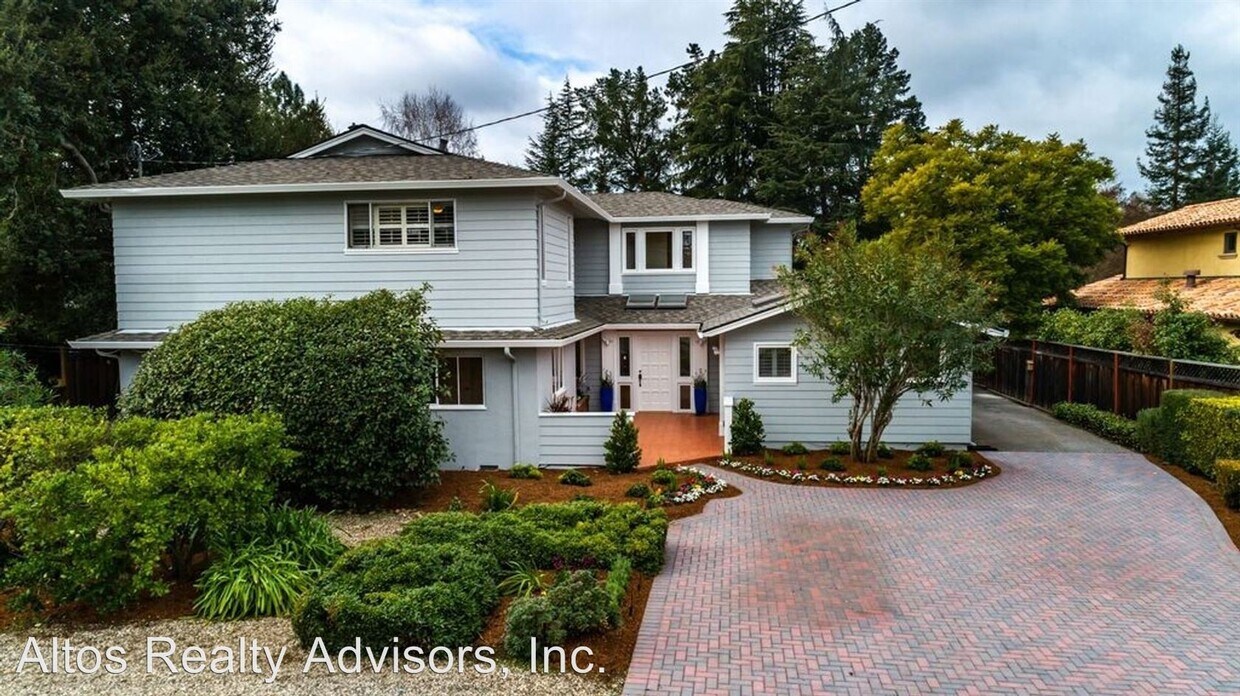 Primary Photo - 5 br, 3.5 bath House - 1460 Aura Way