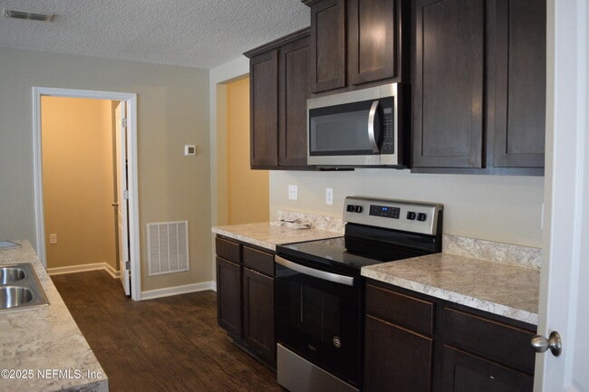 Foto del edificio - 3583 Sunfish Dr