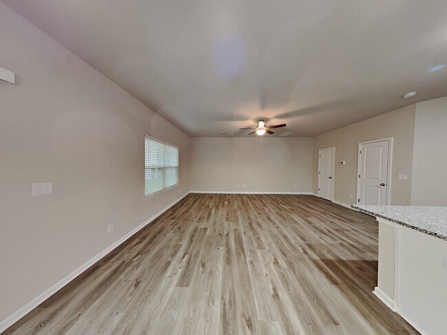 Foto del edificio - The Grove Residences