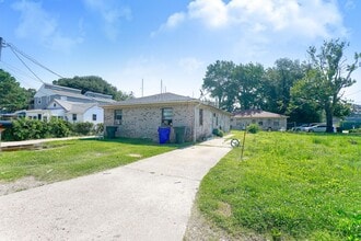 Building Photo - 8104 Turner Rd