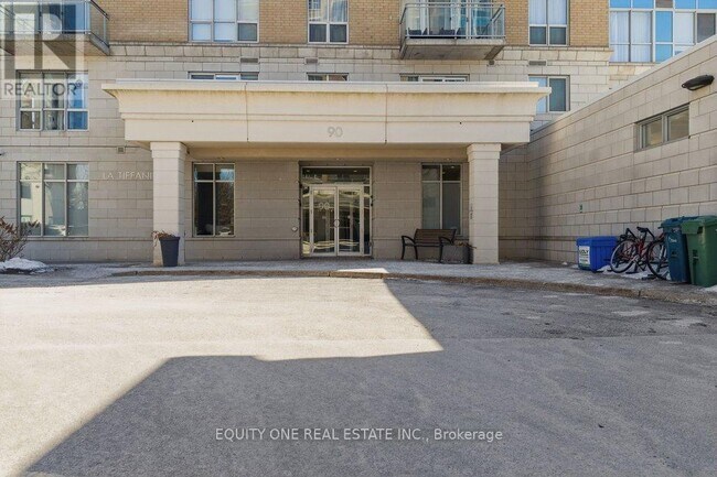 Photo du bâtiment - 90 Landry St