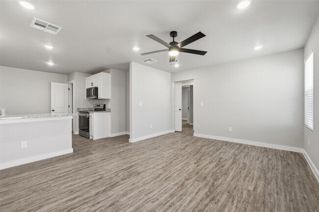 Foto del edificio - 2878 Glennster St