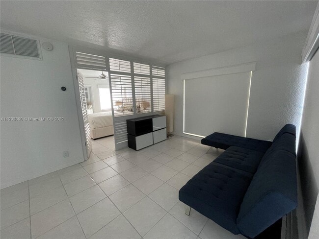 1775 Harbourview Dr Unit 15 photo'