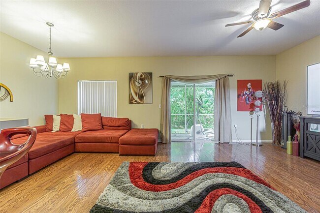 Foto del edificio - 6208 Clifton Palms Dr
