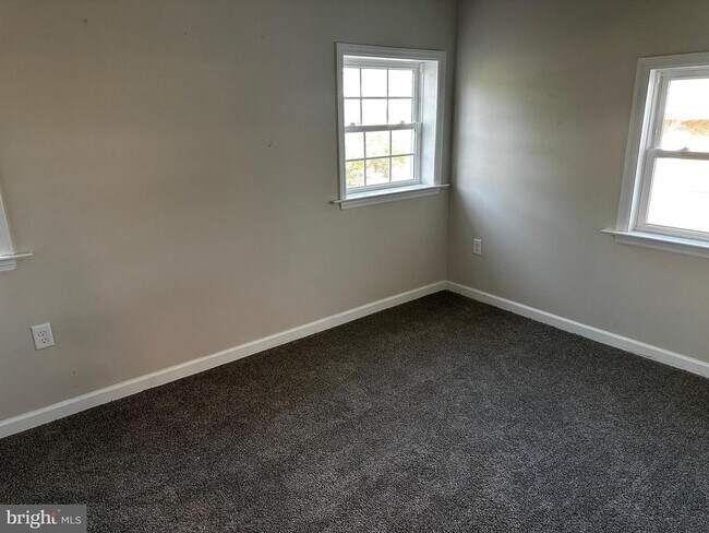 Foto del edificio - 1225 Columbia Ave