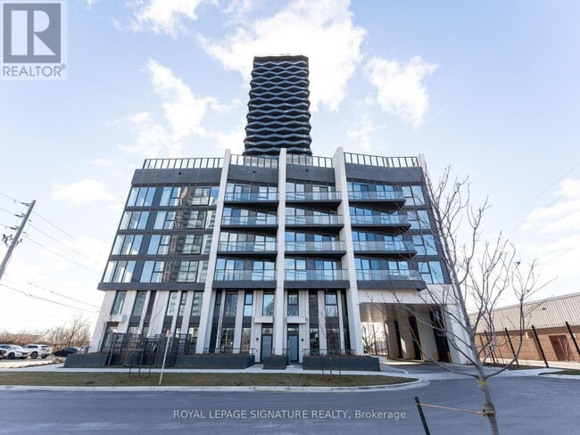 Building Photo - 36 Zorra St