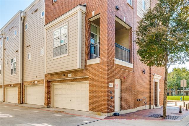 Foto del edificio - 5015 Parkview Pl