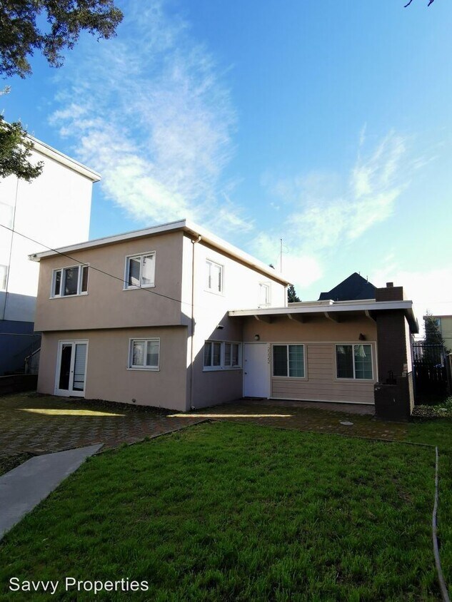 Foto principal - 2220-2222 Haste St