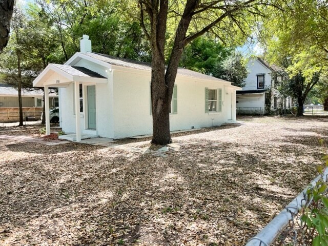 Side Yard - 1701 E Louisiana Ave