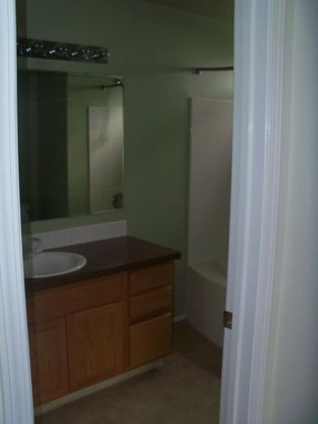 Building Photo - 3412 Manchester Dr