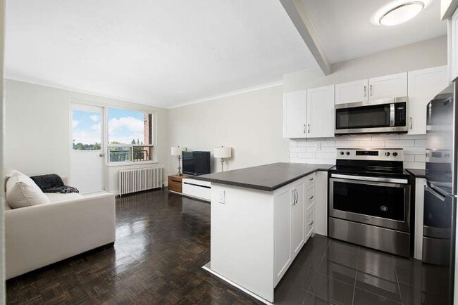 Photo du bâtiment - 286 Finch Avenue W