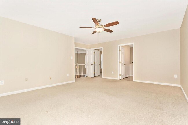 Building Photo - 2105 Twin Peaks Ct
