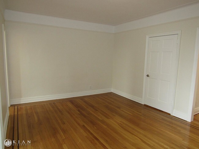 Building Photo - 4308 40th St