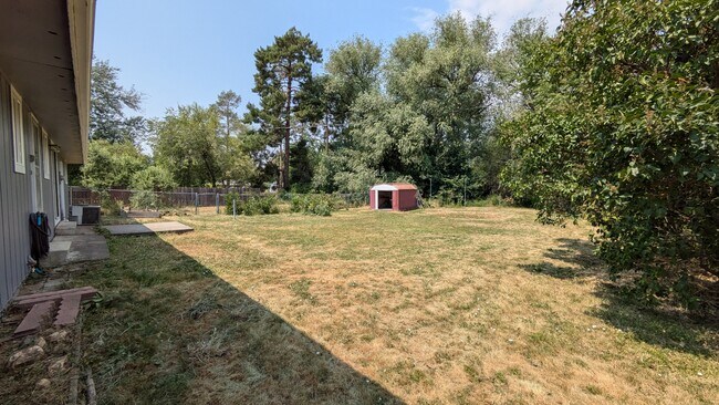 Building Photo - 808 White Ave