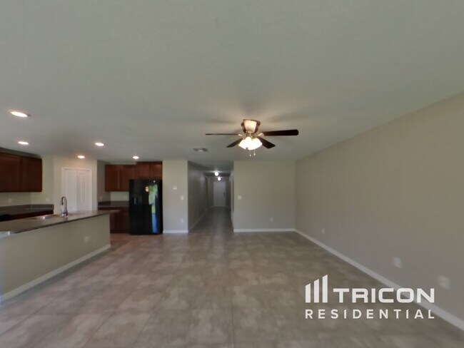 Foto del edificio - 11046 Standing Stone Dr