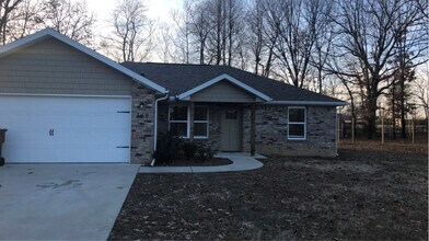 Building Photo - 169 Western Heights Cir