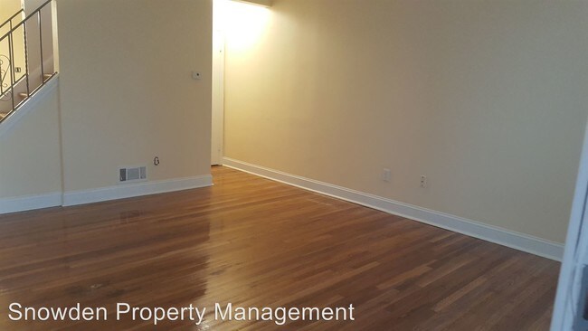 Building Photo - 1236 Pine Heights Ave