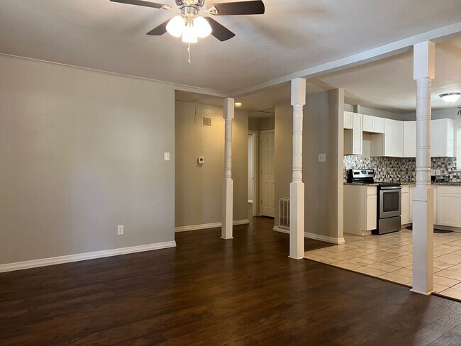 Foto del edificio - 1518 S Taylor St