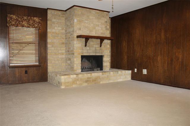 Foto del edificio - 1204 Oakhill Dr