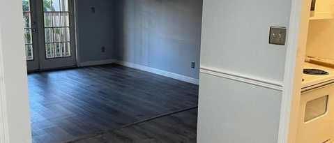 Foto del edificio - 345 Wymore Rd