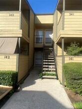 Building Photo - 15534 Zabolio Dr