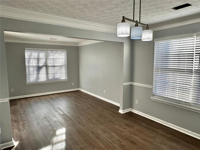 Foto del edificio - 2990 Storybook Ln