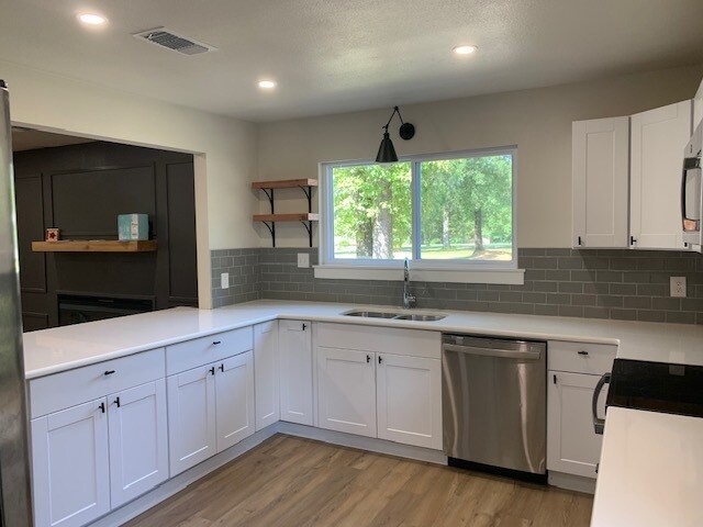 Building Photo - 2412 K B Barnes Ln