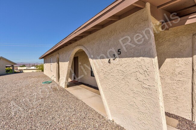 Building Photo - RENOVATED CUL-DE-SAC HOME