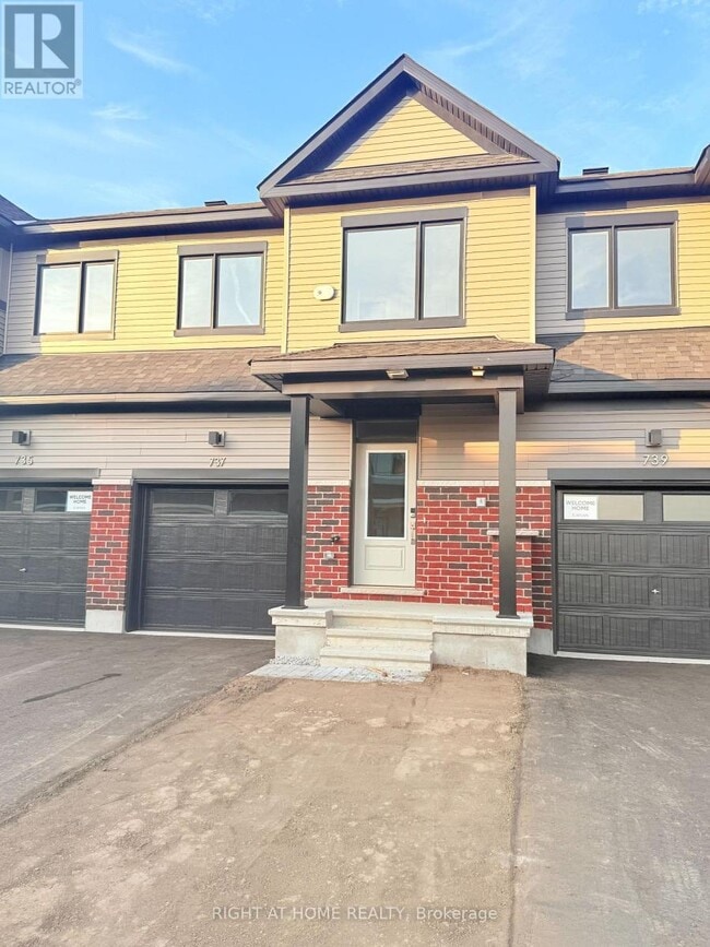 Building Photo - 737 Haflinger Row