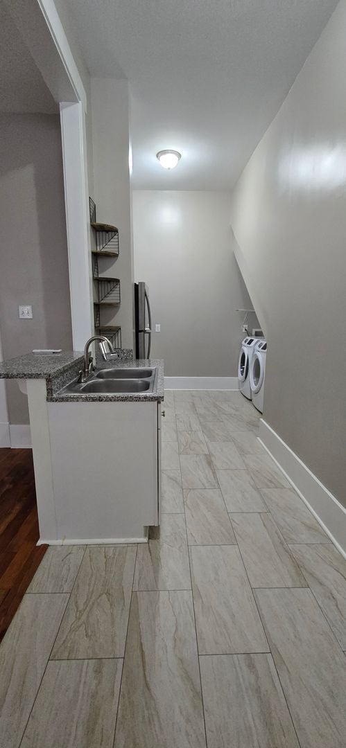 Building Photo - 501 E Park Ave