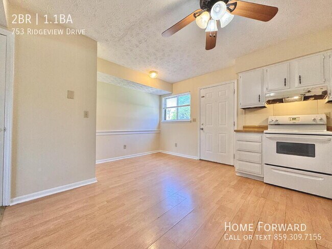 Foto del edificio - 753 Ridgeview Dr