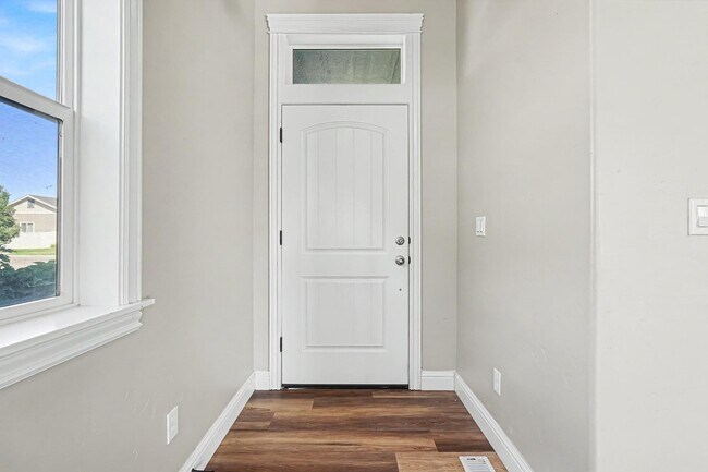 Foto del edificio - 1273 E Timber Trail Dr