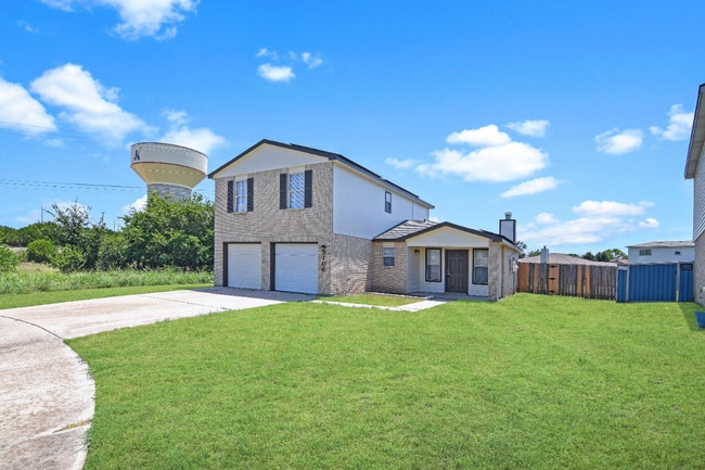Building Photo - 3106 Paintbrush Dr