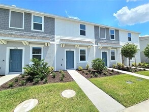 Building Photo - 3098 Skyline Lp