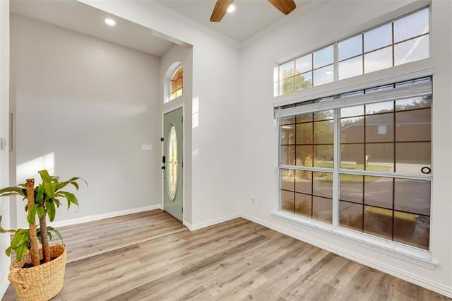 Foto del edificio - 636 Huntington Ln