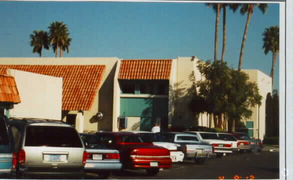 Primary Photo - Val Vista Village