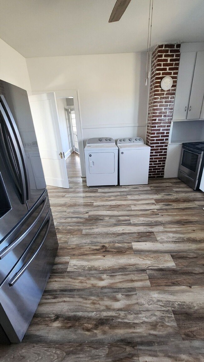 Building Photo - 4553 Boyds Rd