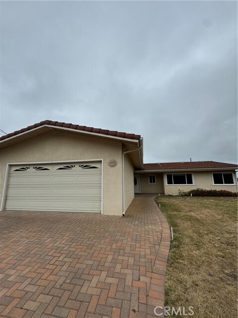 Primary Photo - 28925 Geronimo Dr