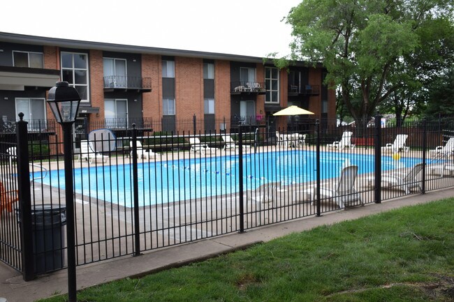 Foto del edificio - Blue Springs Apartments