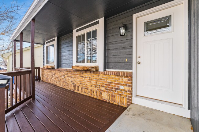 Foto del edificio - 4400 Sunridge Dr