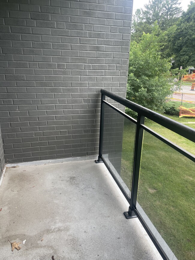 Building Photo - 332 Guelph Line