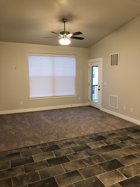 Building Photo - 14484 Ronan LaneEagleview Condo'