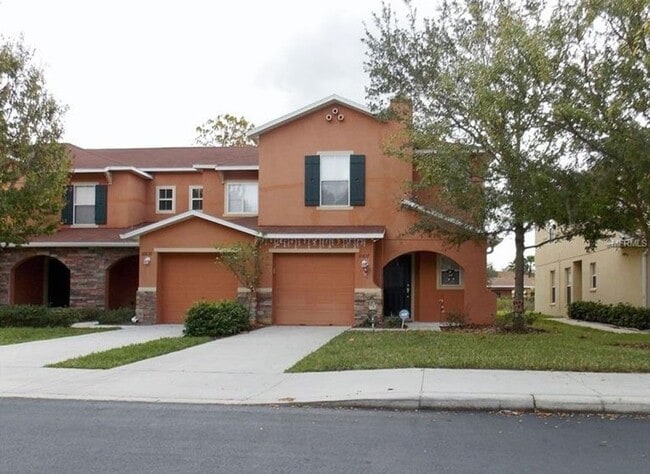 Quality Townhome In Convenient Location! - Quality Townhome In Convenient Location!