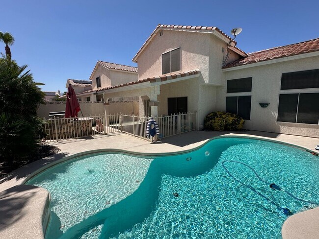Foto del edificio - Great Three Bedroom Spring Valley Home wit...