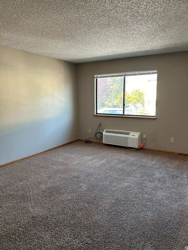 Living Room Example - Columbia View Apartments