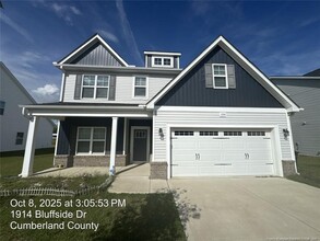 Building Photo - 1914 Bluffside Dr