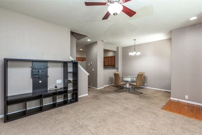 Building Photo - 7230 Red Sand Grove